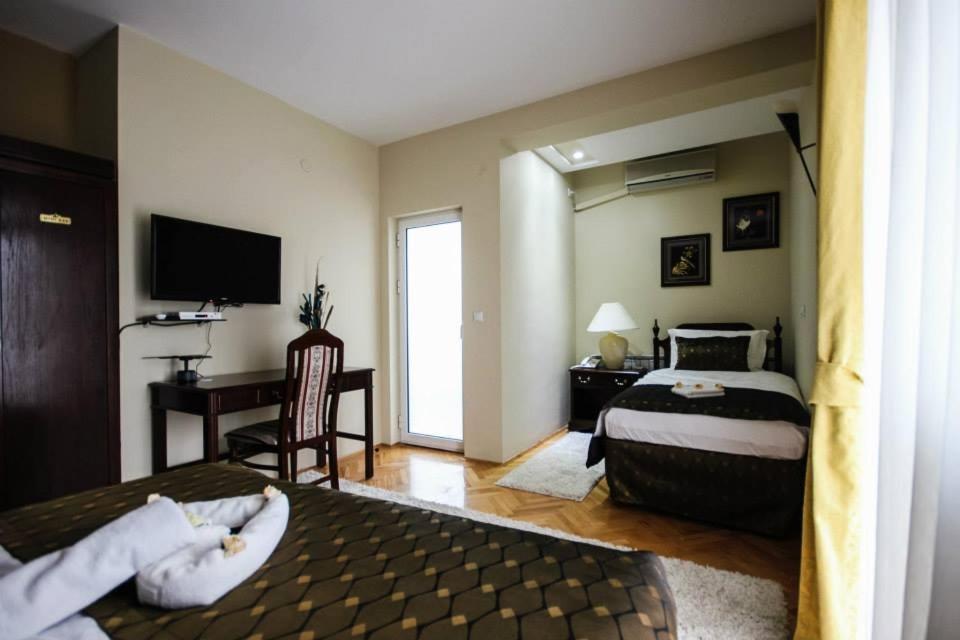 Hotel Villa Alexander سكوبجي المظهر الخارجي الصورة